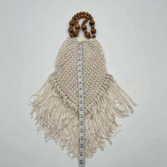 Boho Macrame Fringe Bag Wood Bead Handle Cream White Textured Woven Festival bag - Picture 2 of 6